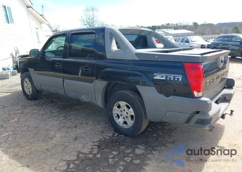 2002 Chevrolet Avalanche 1500 z USA, uszkodzony, nr VIN 3GNEC13T22G139836